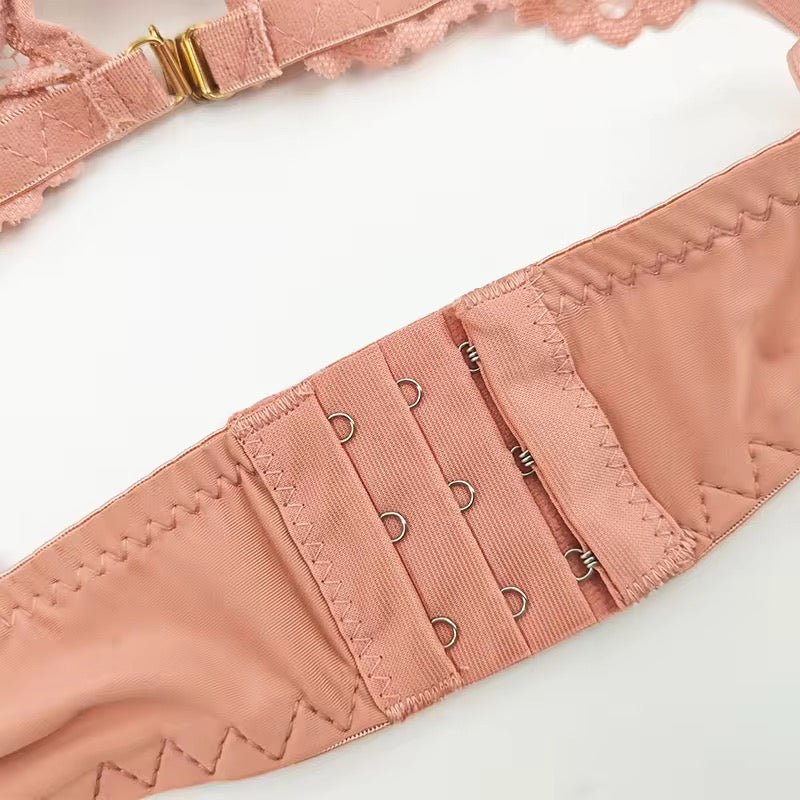 T-Shirt Bra Wired with Diamond Lower Bust