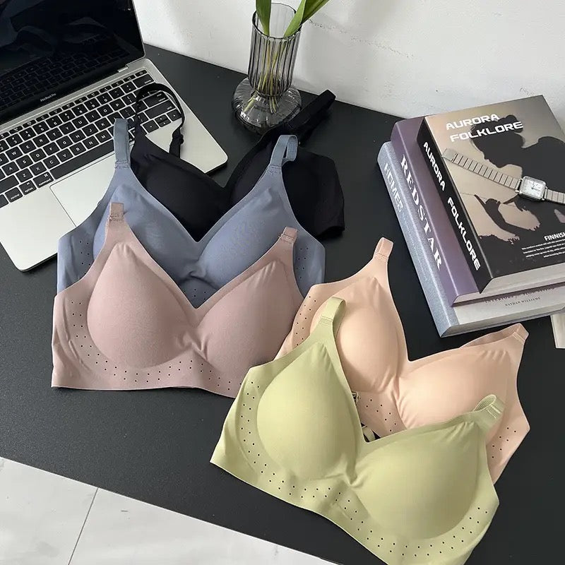 seamless t-shirt bra