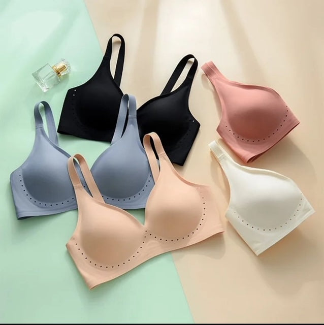 seamless t-shirt bra