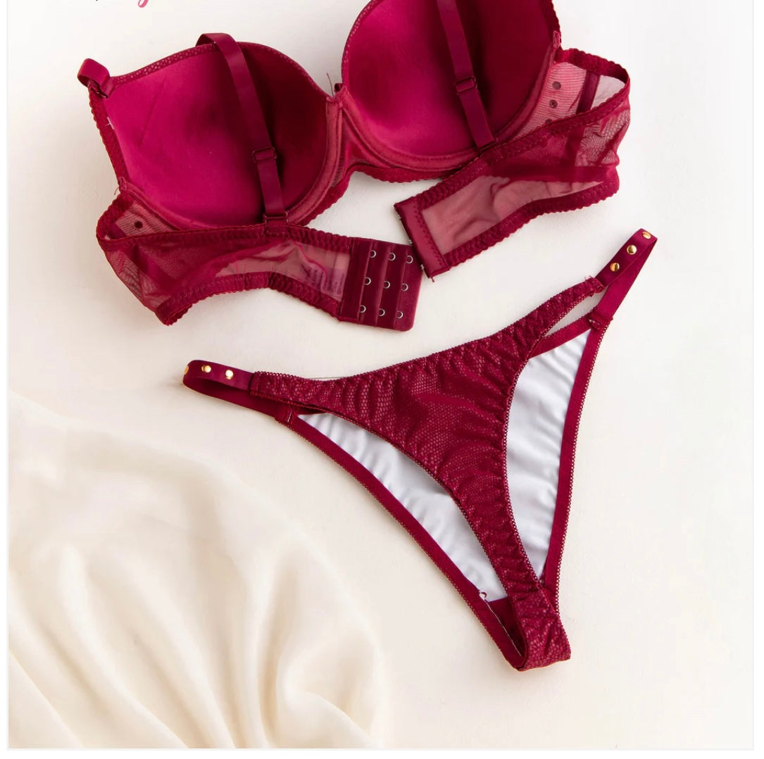 Gold T-Shirt Pushup Bra Set