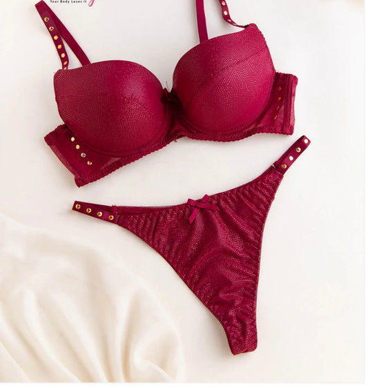 Gold T-Shirt Pushup Bra Set