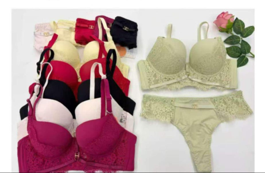 BLS Angel Aura: Pushup Bra & Thong Lingerie Set